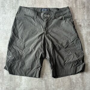 Arc’teryx Outdoor Hiking Shorts Men’s 32 Gray